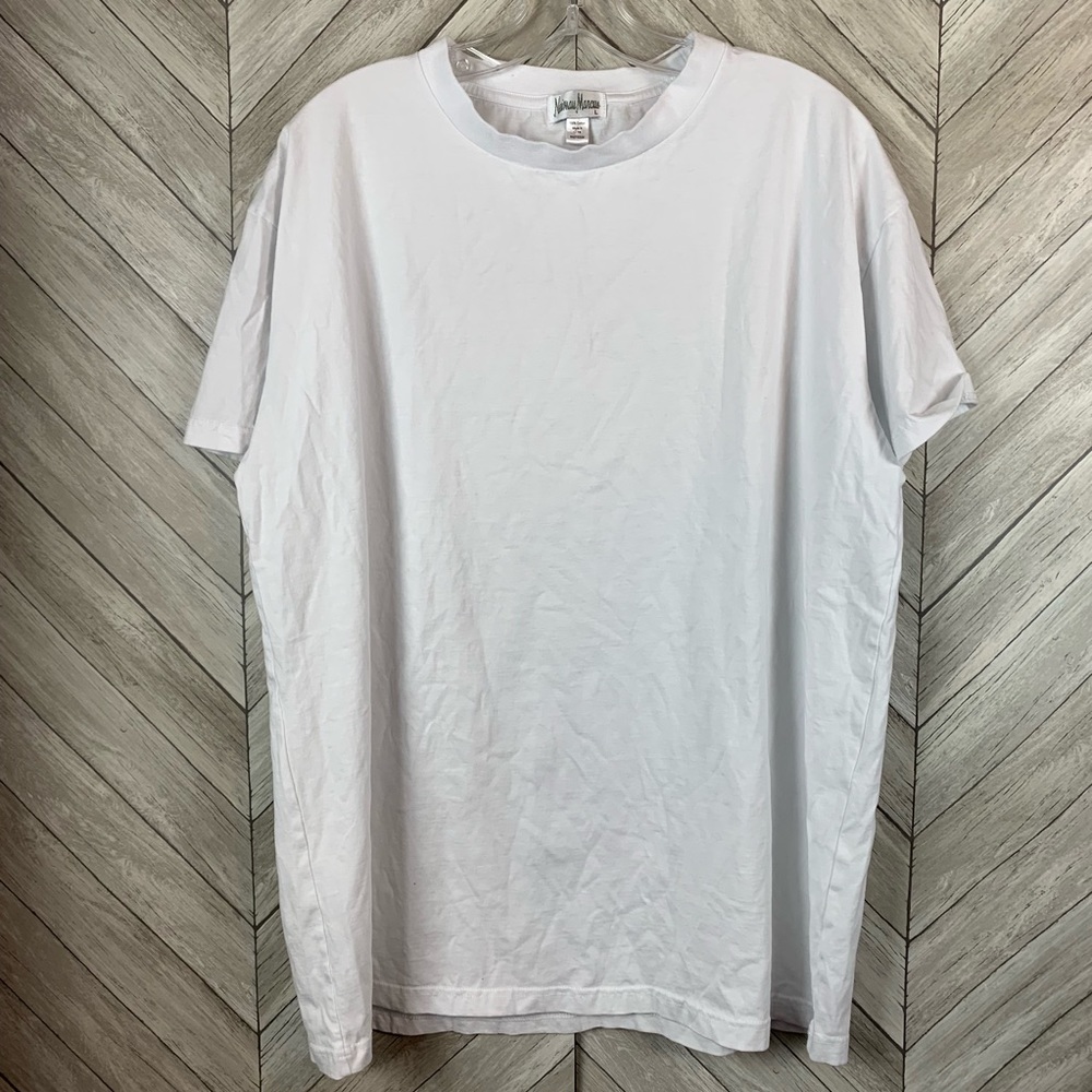 Neiman Marcus cotton. Vintage T-shirt Large